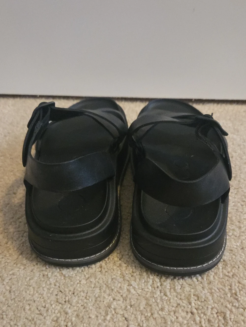Chaco Townes Womens sandals Shoes in black Womens Size 5 In great Shape.